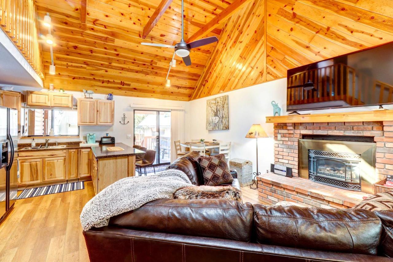 Lakeside Cabin Rental With Hot Tub - Close To Hiking Pinetop-Lakeside Exteriör bild