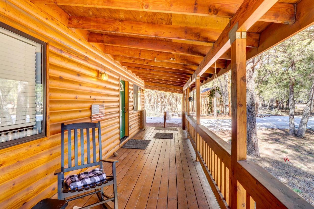 Lakeside Cabin Rental With Hot Tub - Close To Hiking Pinetop-Lakeside Exteriör bild