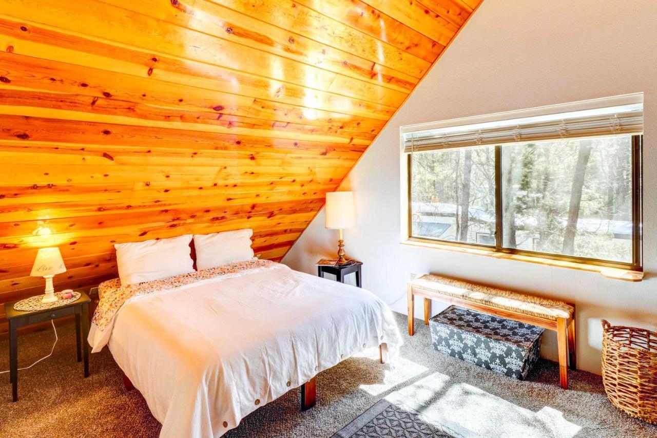 Lakeside Cabin Rental With Hot Tub - Close To Hiking Pinetop-Lakeside Exteriör bild
